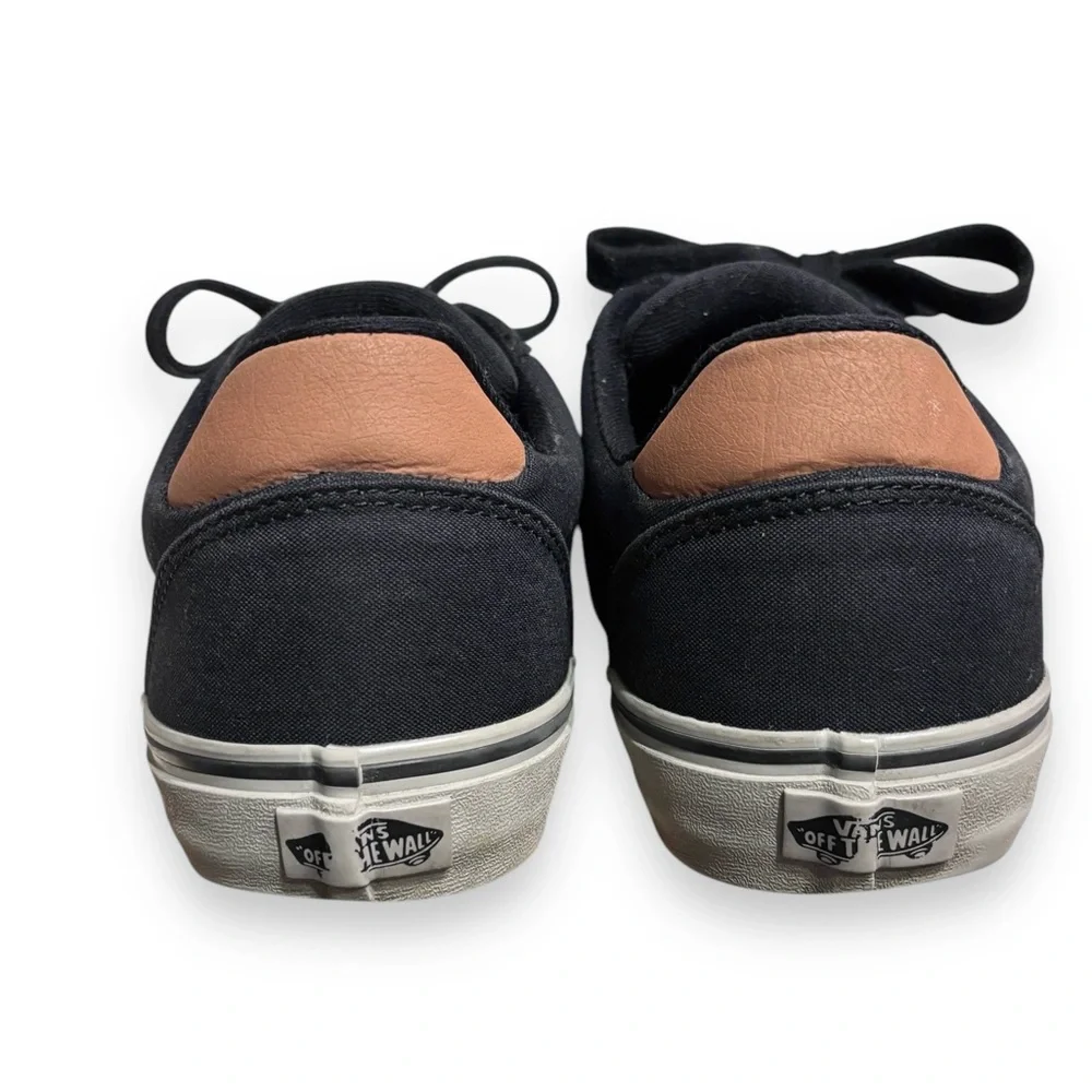 VANS Atwood Deluxe Sneaker - Deluxe Black/Grey